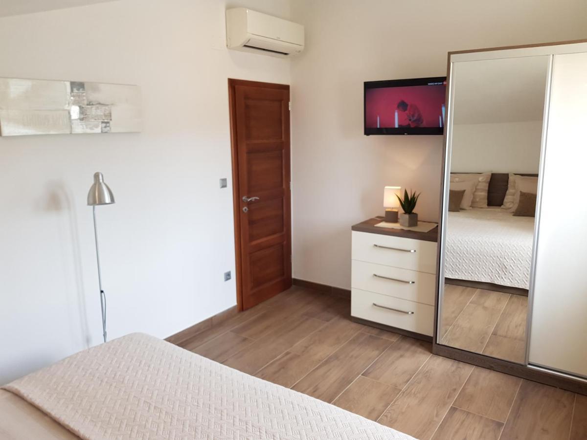 Apartments Huljic Хвар Экстерьер фото