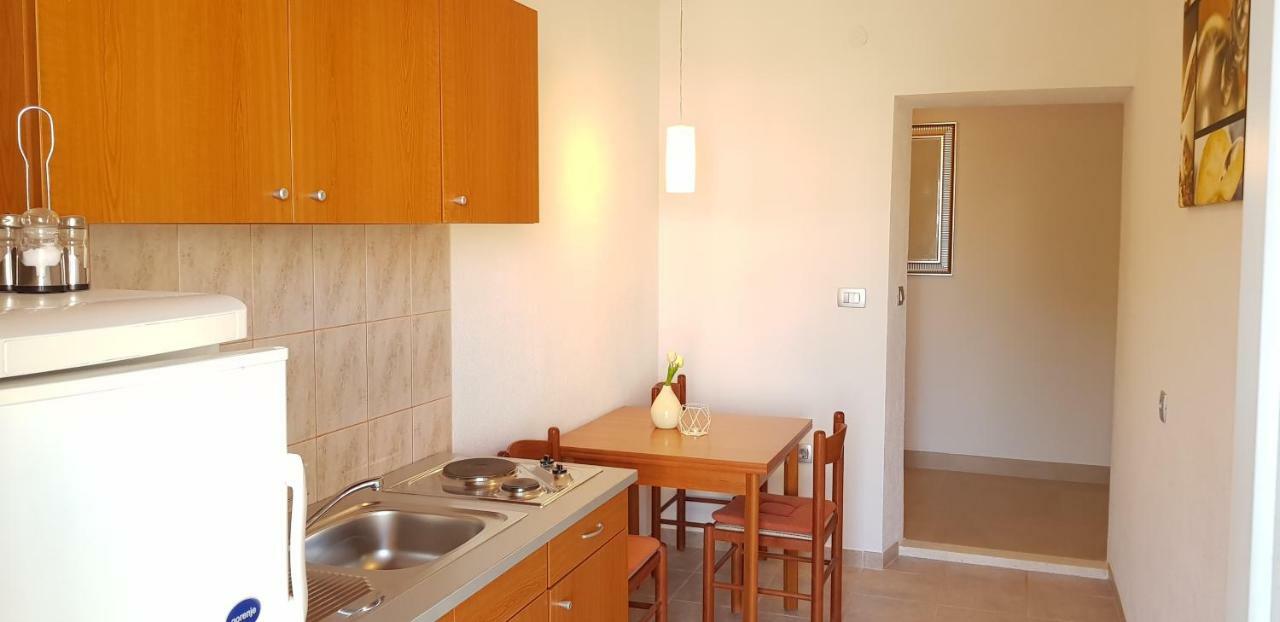 Apartments Huljic Хвар Экстерьер фото